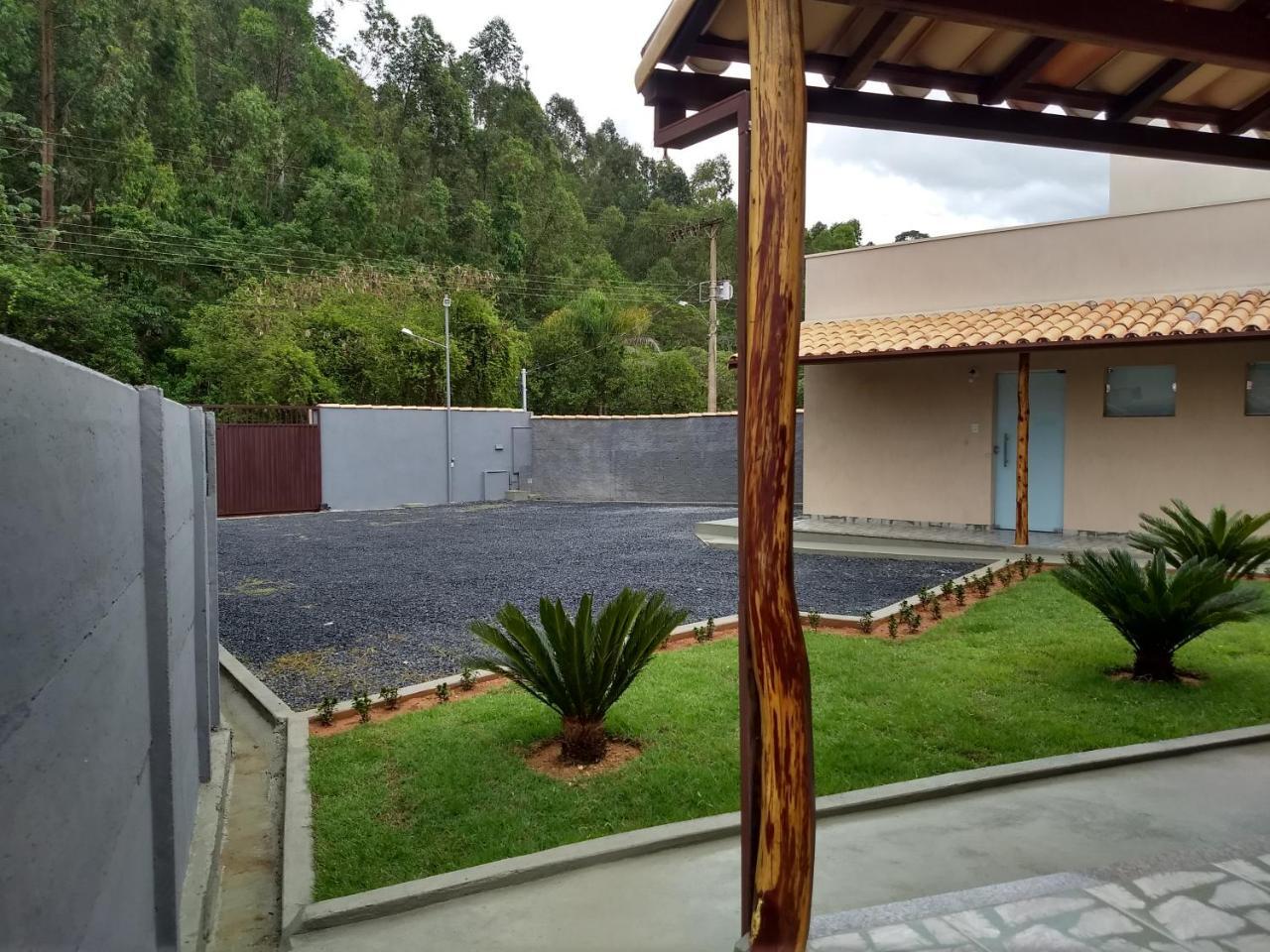 Vila Flat Pinheirinho Capitólio Exteriér fotografie